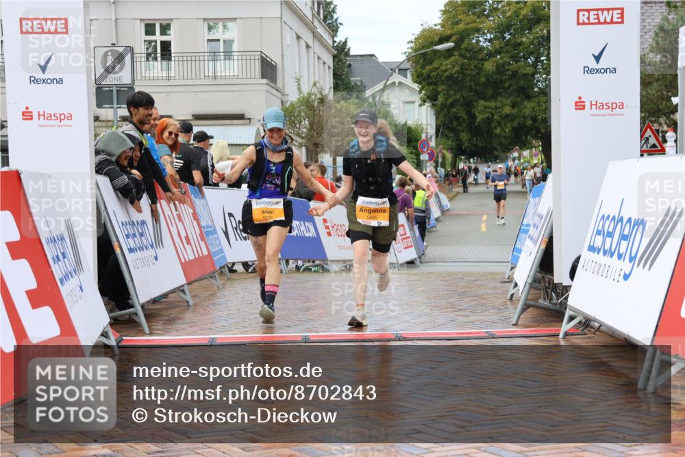 31.08.2025 - 21. Blankeneser Heldenlauf Strokosch-Dieckow http://msf.ph/oto/8702843 31.08.2025 13:17:51 Ziel 5655, 5822 meine-sportfotos.de