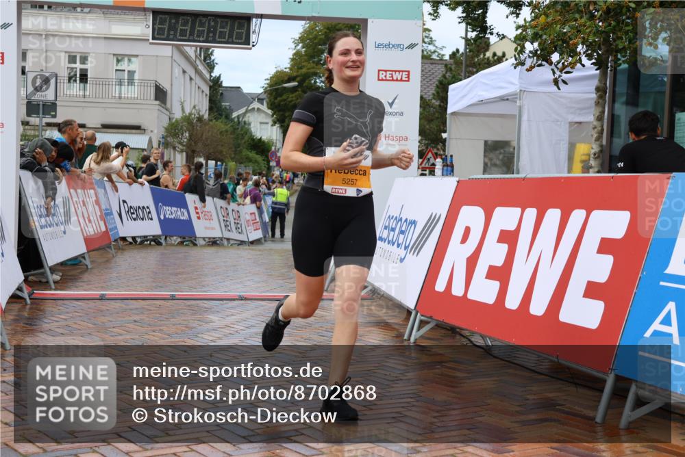 31.08.2025 - 21. Blankeneser Heldenlauf Strokosch-Dieckow http://msf.ph/oto/8702868 31.08.2025 13:16:42 Ziel 5257 meine-sportfotos.de