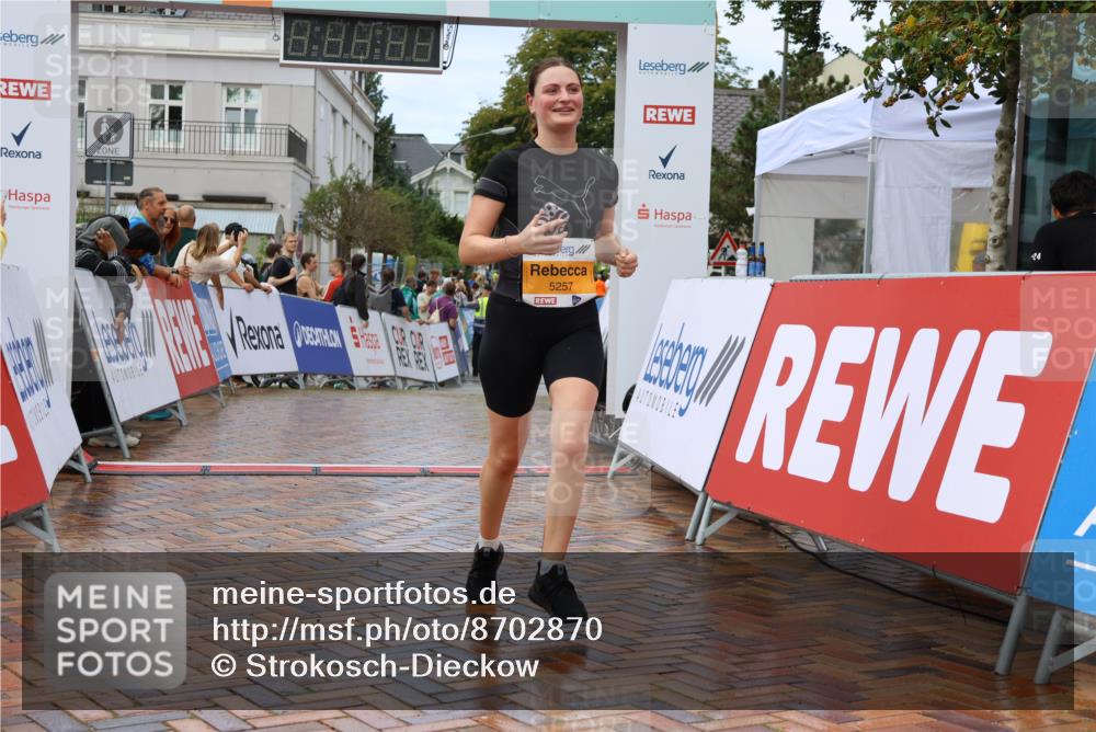 31.08.2025 - 21. Blankeneser Heldenlauf Strokosch-Dieckow http://msf.ph/oto/8702870 31.08.2025 13:16:41 Ziel 5257, 5474 meine-sportfotos.de