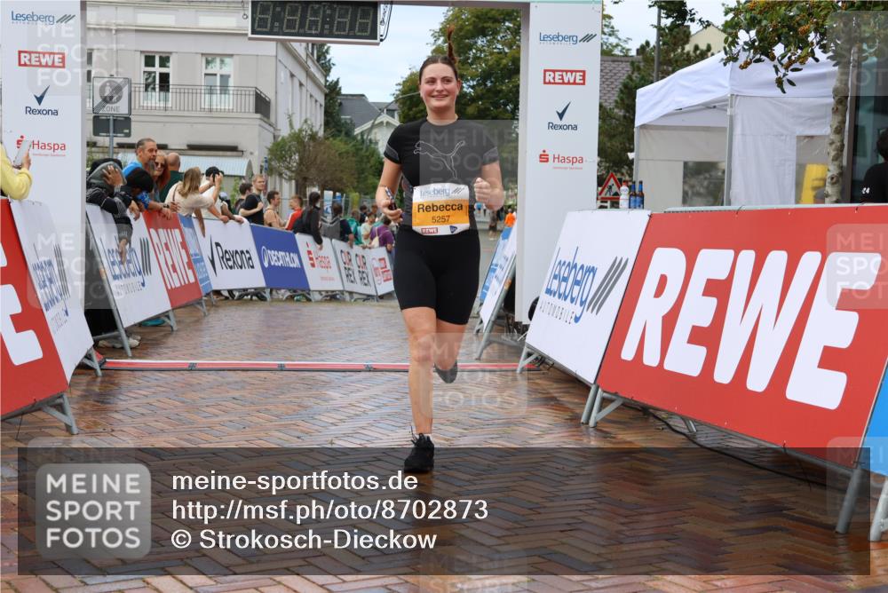 31.08.2025 - 21. Blankeneser Heldenlauf Strokosch-Dieckow http://msf.ph/oto/8702873 31.08.2025 13:16:41 Ziel 5257, 5474 meine-sportfotos.de