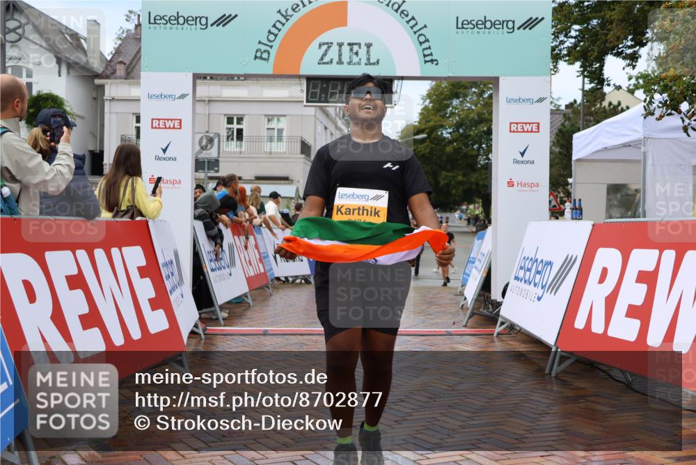 31.08.2025 - 21. Blankeneser Heldenlauf Strokosch-Dieckow http://msf.ph/oto/8702877 31.08.2025 13:16:35 Ziel 5474 meine-sportfotos.de