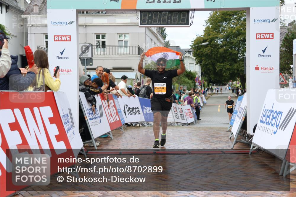 31.08.2025 - 21. Blankeneser Heldenlauf Strokosch-Dieckow http://msf.ph/oto/8702899 31.08.2025 13:16:33 Ziel 5474 meine-sportfotos.de