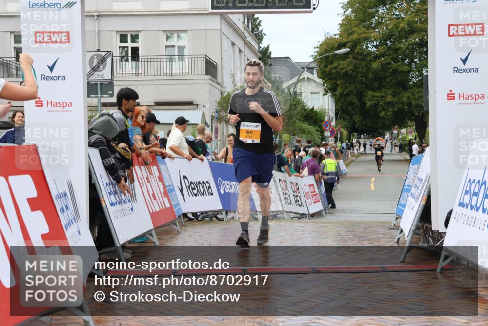 31.08.2025 - 21. Blankeneser Heldenlauf Strokosch-Dieckow http://msf.ph/oto/8702917 31.08.2025 13:16:18 Ziel 5751, 5021 meine-sportfotos.de
