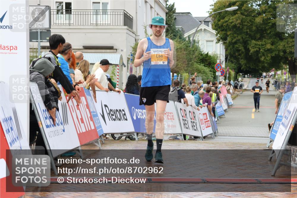 31.08.2025 - 21. Blankeneser Heldenlauf Strokosch-Dieckow http://msf.ph/oto/8702962 31.08.2025 13:15:43 Ziel 5059 meine-sportfotos.de
