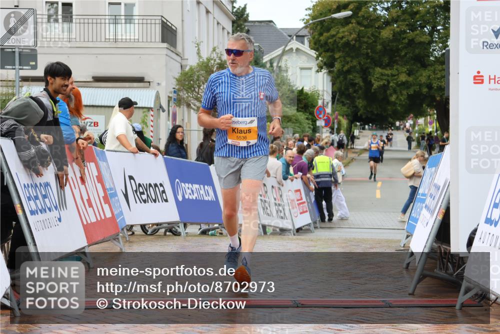 31.08.2025 - 21. Blankeneser Heldenlauf Strokosch-Dieckow http://msf.ph/oto/8702973 31.08.2025 13:15:27 Ziel 5536 meine-sportfotos.de