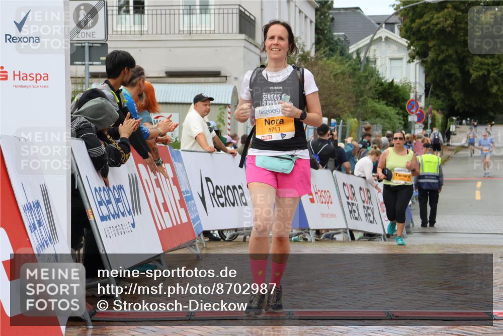 31.08.2025 - 21. Blankeneser Heldenlauf Strokosch-Dieckow http://msf.ph/oto/8702987 31.08.2025 13:15:12 Ziel 5711 meine-sportfotos.de