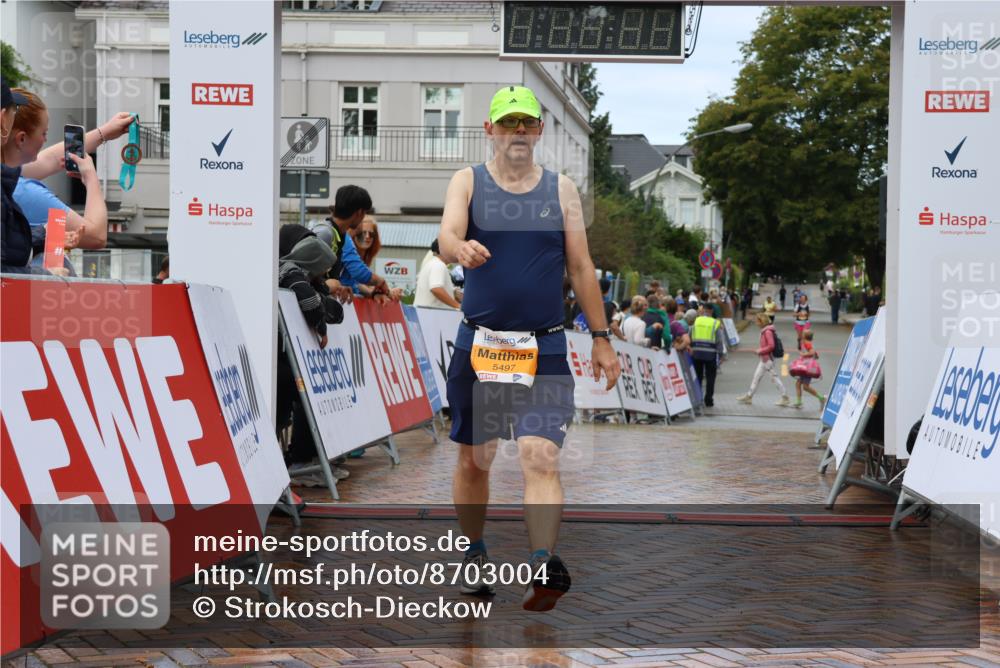 31.08.2025 - 21. Blankeneser Heldenlauf Strokosch-Dieckow http://msf.ph/oto/8703004 31.08.2025 13:14:54 Ziel 5497 meine-sportfotos.de