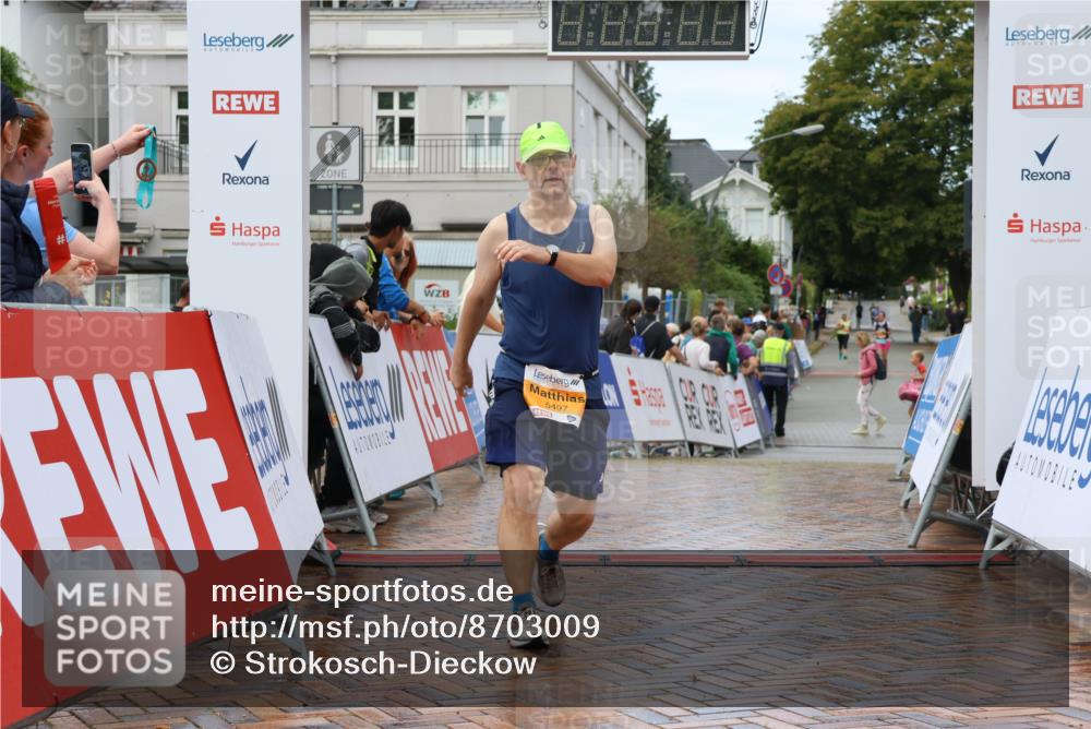 31.08.2025 - 21. Blankeneser Heldenlauf Strokosch-Dieckow http://msf.ph/oto/8703009 31.08.2025 13:14:53 Ziel 5497 meine-sportfotos.de