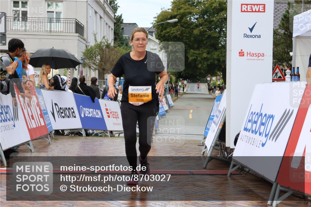 31.08.2025 - 21. Blankeneser Heldenlauf Strokosch-Dieckow http://msf.ph/oto/8703027 31.08.2025 13:13:36 Ziel 5035, 5287 meine-sportfotos.de