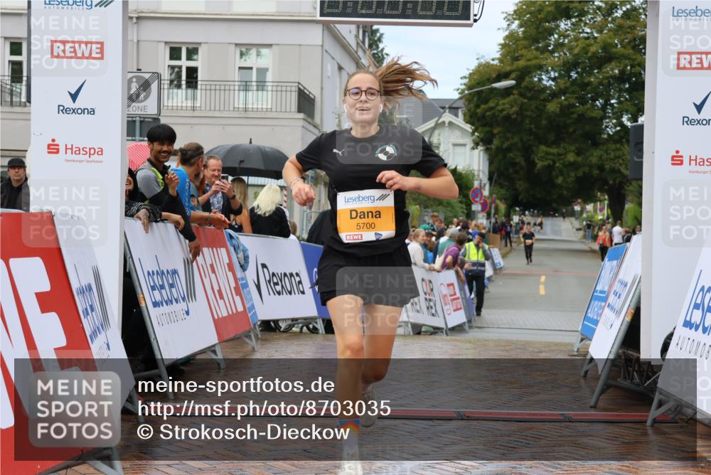 31.08.2025 - 21. Blankeneser Heldenlauf Strokosch-Dieckow http://msf.ph/oto/8703035 31.08.2025 13:13:14 Ziel 5700 meine-sportfotos.de