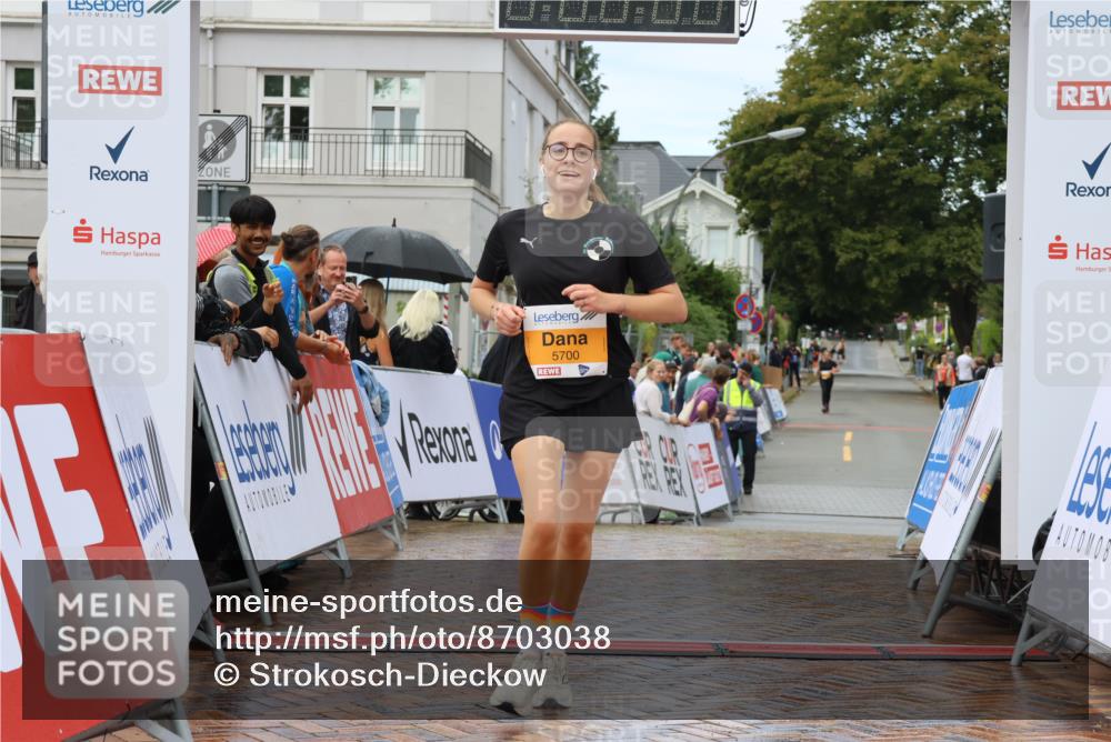31.08.2025 - 21. Blankeneser Heldenlauf Strokosch-Dieckow http://msf.ph/oto/8703038 31.08.2025 13:13:14 Ziel 5700 meine-sportfotos.de