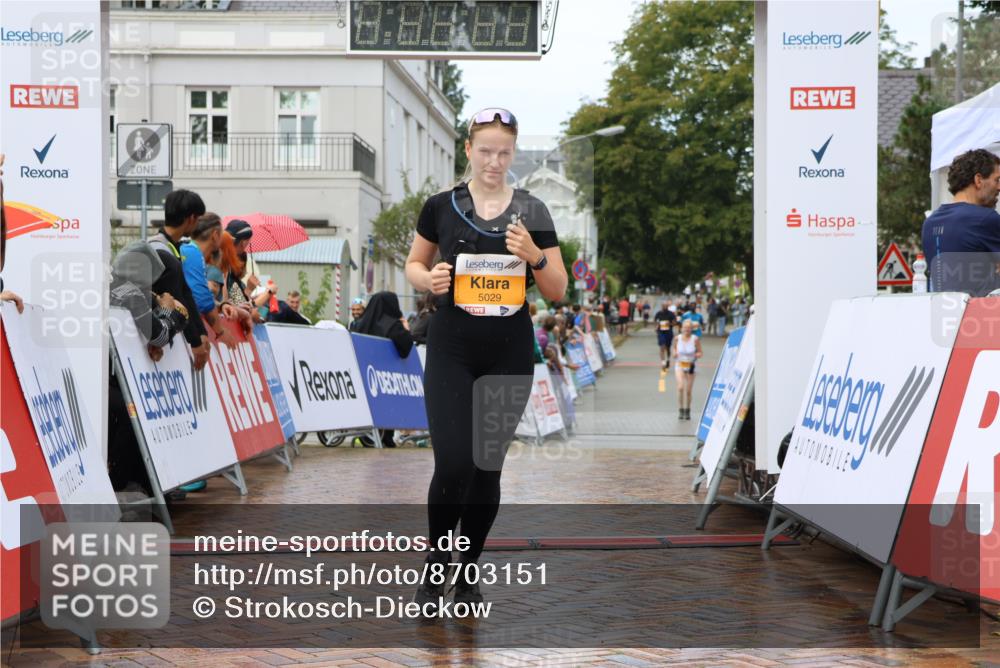 31.08.2025 - 21. Blankeneser Heldenlauf Strokosch-Dieckow http://msf.ph/oto/8703151 31.08.2025 13:11:27 Ziel 5029 meine-sportfotos.de