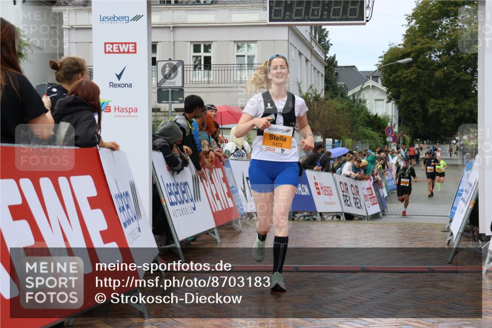 31.08.2025 - 21. Blankeneser Heldenlauf Strokosch-Dieckow http://msf.ph/oto/8703183 31.08.2025 13:11:04 Ziel 5473 meine-sportfotos.de