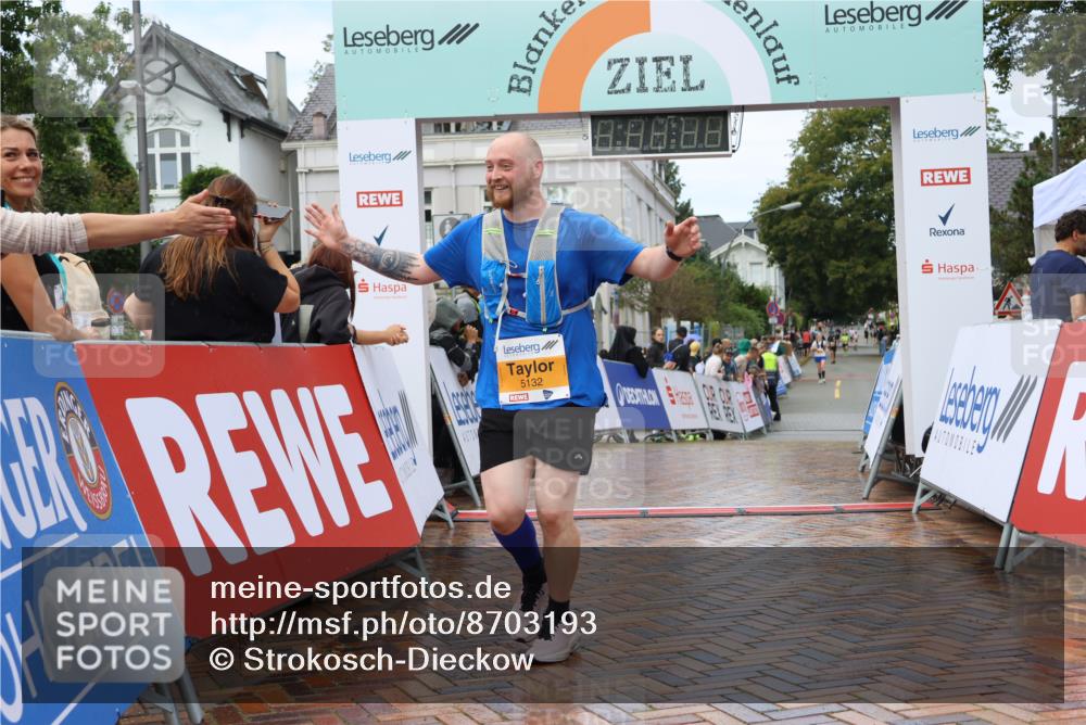 31.08.2025 - 21. Blankeneser Heldenlauf Strokosch-Dieckow http://msf.ph/oto/8703193 31.08.2025 13:10:51 Ziel 5306, 5132 meine-sportfotos.de