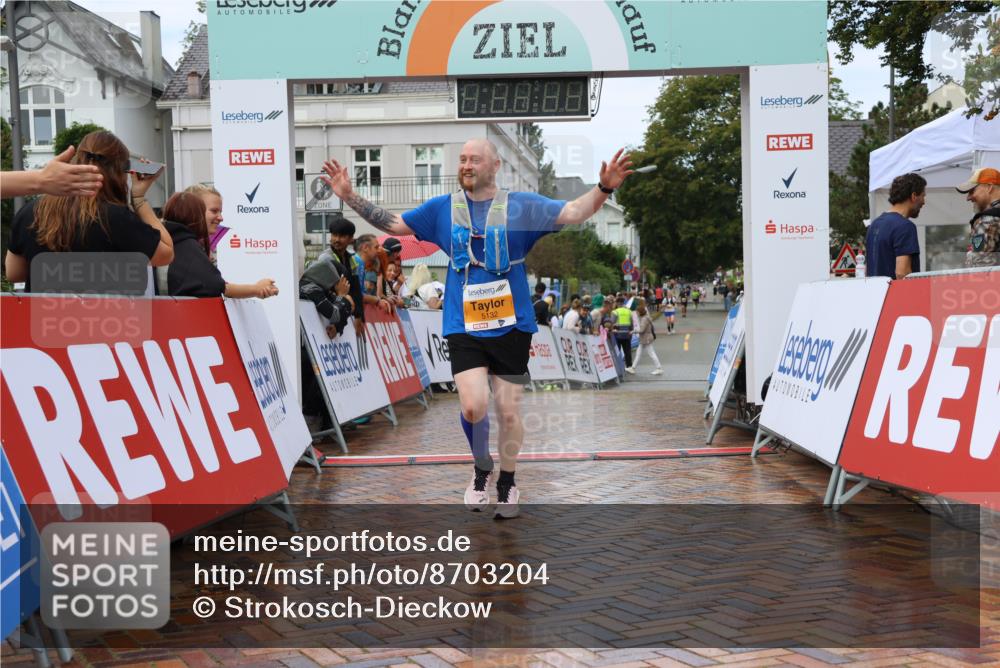 31.08.2025 - 21. Blankeneser Heldenlauf Strokosch-Dieckow http://msf.ph/oto/8703204 31.08.2025 13:10:51 Ziel 5306, 5132 meine-sportfotos.de
