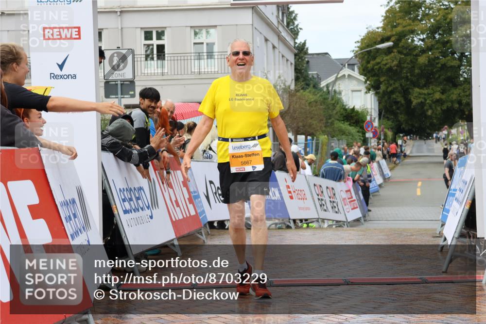 31.08.2025 - 21. Blankeneser Heldenlauf Strokosch-Dieckow http://msf.ph/oto/8703229 31.08.2025 13:09:31 Ziel 5667 meine-sportfotos.de