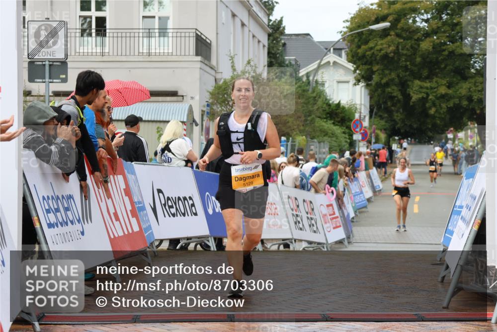 31.08.2025 - 21. Blankeneser Heldenlauf Strokosch-Dieckow http://msf.ph/oto/8703306 31.08.2025 13:08:57 Ziel 5129 meine-sportfotos.de