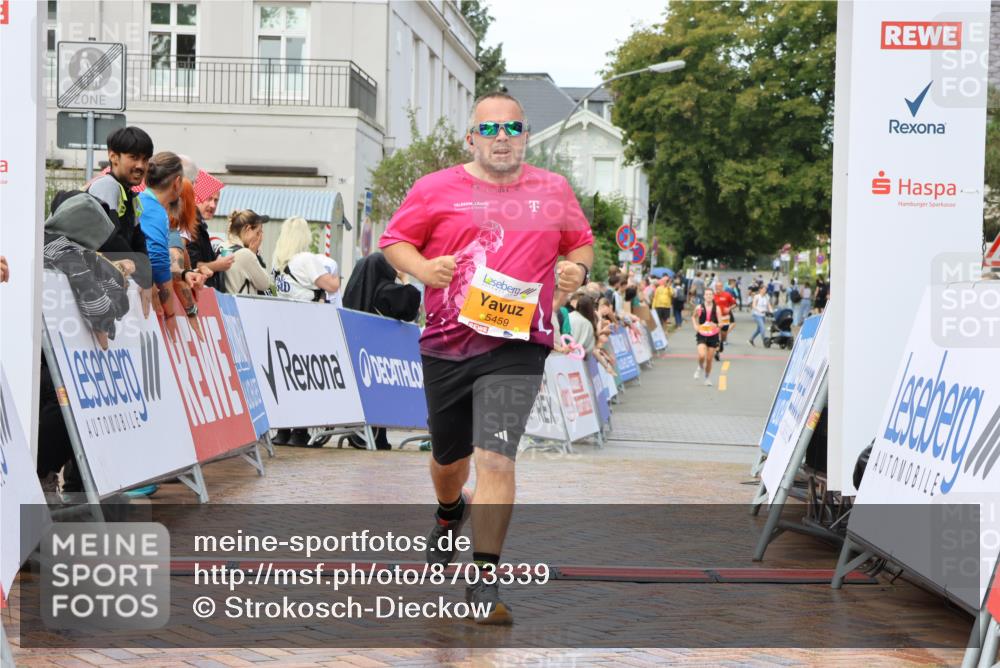 31.08.2025 - 21. Blankeneser Heldenlauf Strokosch-Dieckow http://msf.ph/oto/8703339 31.08.2025 13:07:04 Ziel 5459 meine-sportfotos.de