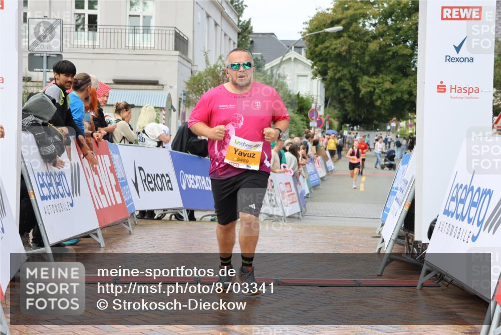 31.08.2025 - 21. Blankeneser Heldenlauf Strokosch-Dieckow http://msf.ph/oto/8703341 31.08.2025 13:07:04 Ziel 5459 meine-sportfotos.de