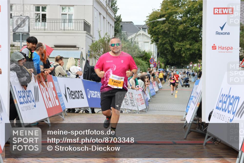 31.08.2025 - 21. Blankeneser Heldenlauf Strokosch-Dieckow http://msf.ph/oto/8703348 31.08.2025 13:07:03 Ziel 5459 meine-sportfotos.de