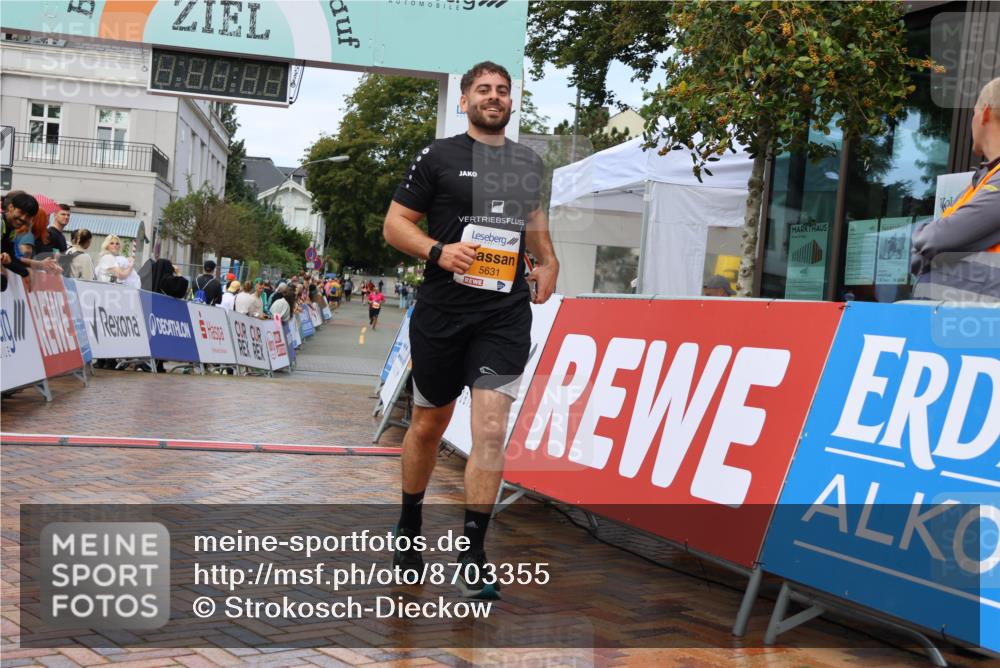 31.08.2025 - 21. Blankeneser Heldenlauf Strokosch-Dieckow http://msf.ph/oto/8703355 31.08.2025 13:06:49 Ziel 5631 meine-sportfotos.de