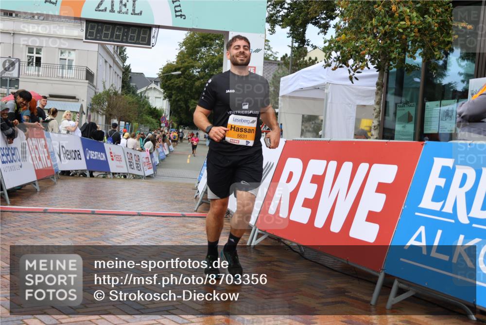 31.08.2025 - 21. Blankeneser Heldenlauf Strokosch-Dieckow http://msf.ph/oto/8703356 31.08.2025 13:06:49 Ziel 5631 meine-sportfotos.de