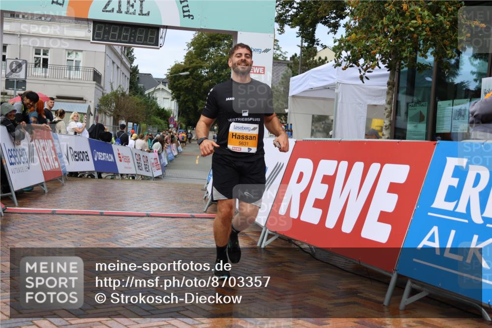 31.08.2025 - 21. Blankeneser Heldenlauf Strokosch-Dieckow http://msf.ph/oto/8703357 31.08.2025 13:06:49 Ziel 5631 meine-sportfotos.de
