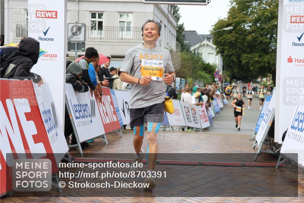 31.08.2025 - 21. Blankeneser Heldenlauf Strokosch-Dieckow http://msf.ph/oto/8703391 31.08.2025 13:06:22 Ziel 5234 meine-sportfotos.de