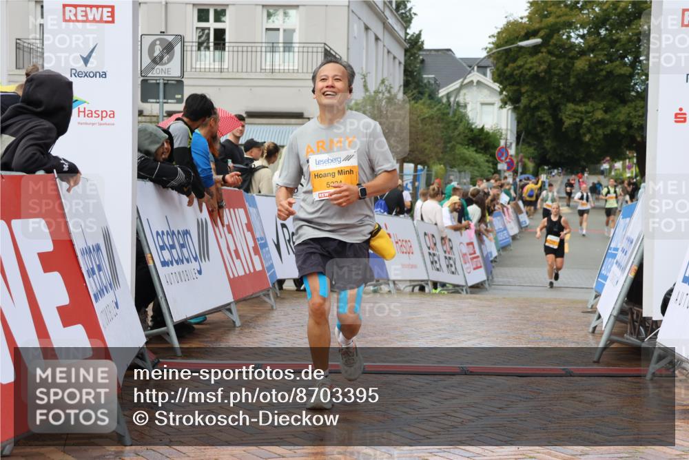 31.08.2025 - 21. Blankeneser Heldenlauf Strokosch-Dieckow http://msf.ph/oto/8703395 31.08.2025 13:06:22 Ziel 5234 meine-sportfotos.de