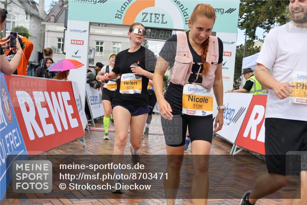 31.08.2025 - 21. Blankeneser Heldenlauf Strokosch-Dieckow http://msf.ph/oto/8703471 31.08.2025 13:04:54 Ziel 5090, 5228, 5546, 5545, 5126, 5125 meine-sportfotos.de
