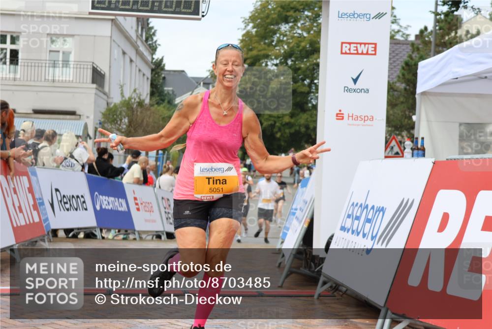 31.08.2025 - 21. Blankeneser Heldenlauf Strokosch-Dieckow http://msf.ph/oto/8703485 31.08.2025 13:04:44 Ziel 5051 meine-sportfotos.de