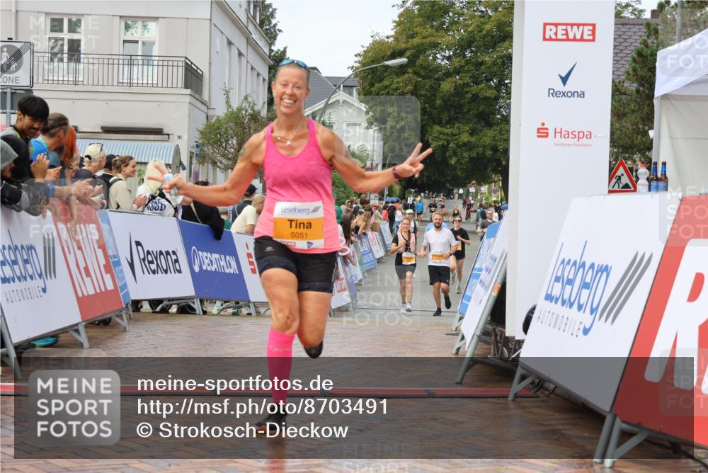 31.08.2025 - 21. Blankeneser Heldenlauf Strokosch-Dieckow http://msf.ph/oto/8703491 31.08.2025 13:04:44 Ziel 5051 meine-sportfotos.de