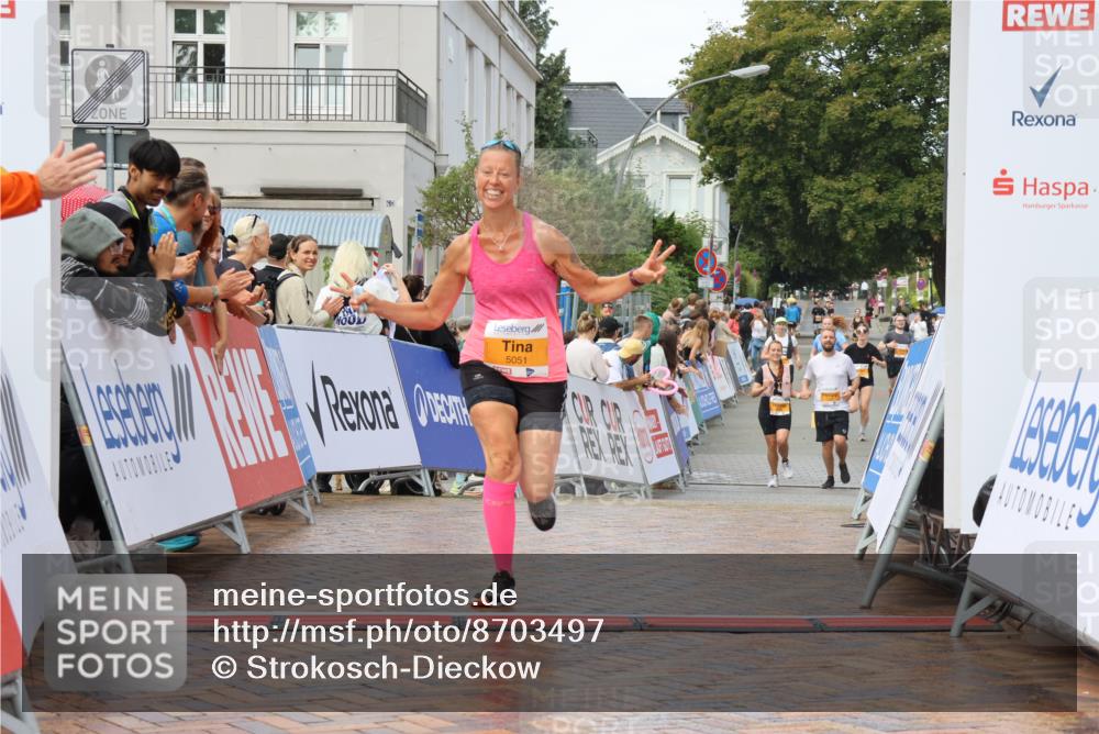 31.08.2025 - 21. Blankeneser Heldenlauf Strokosch-Dieckow http://msf.ph/oto/8703497 31.08.2025 13:04:43 Ziel 5051 meine-sportfotos.de
