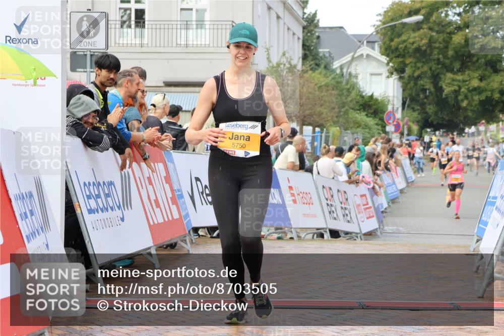 31.08.2025 - 21. Blankeneser Heldenlauf Strokosch-Dieckow http://msf.ph/oto/8703505 31.08.2025 13:04:34 Ziel 5750 meine-sportfotos.de