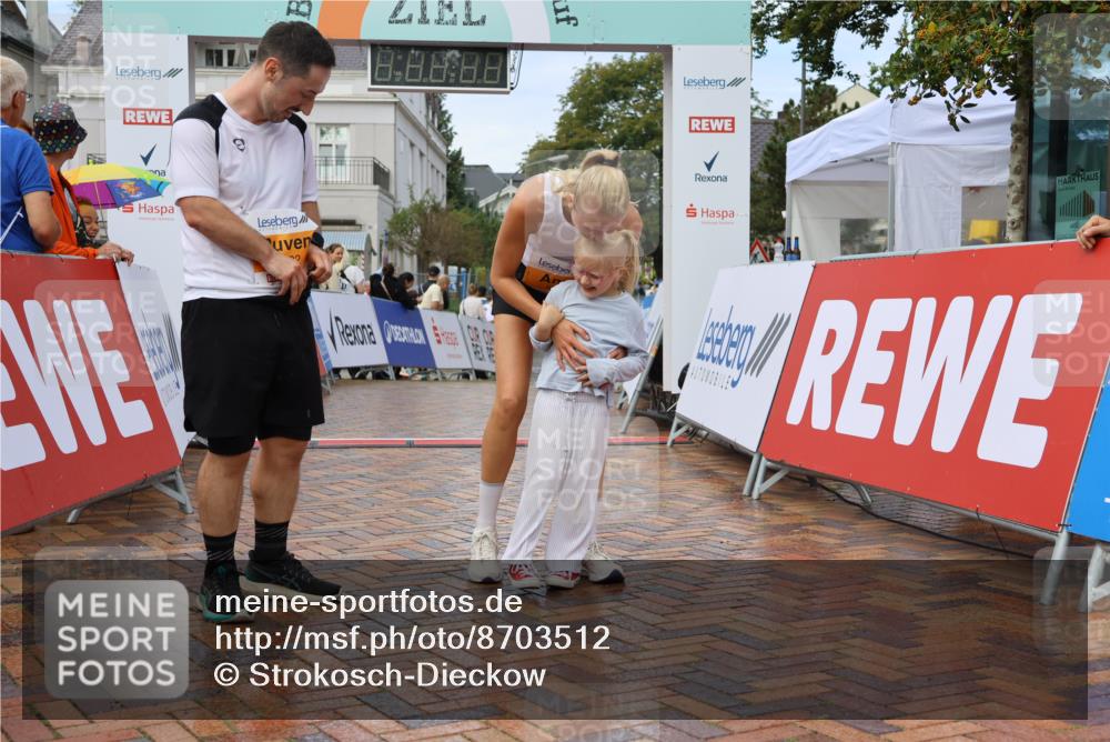 31.08.2025 - 21. Blankeneser Heldenlauf Strokosch-Dieckow http://msf.ph/oto/8703512 31.08.2025 13:04:24 Ziel 5482, 5044 meine-sportfotos.de