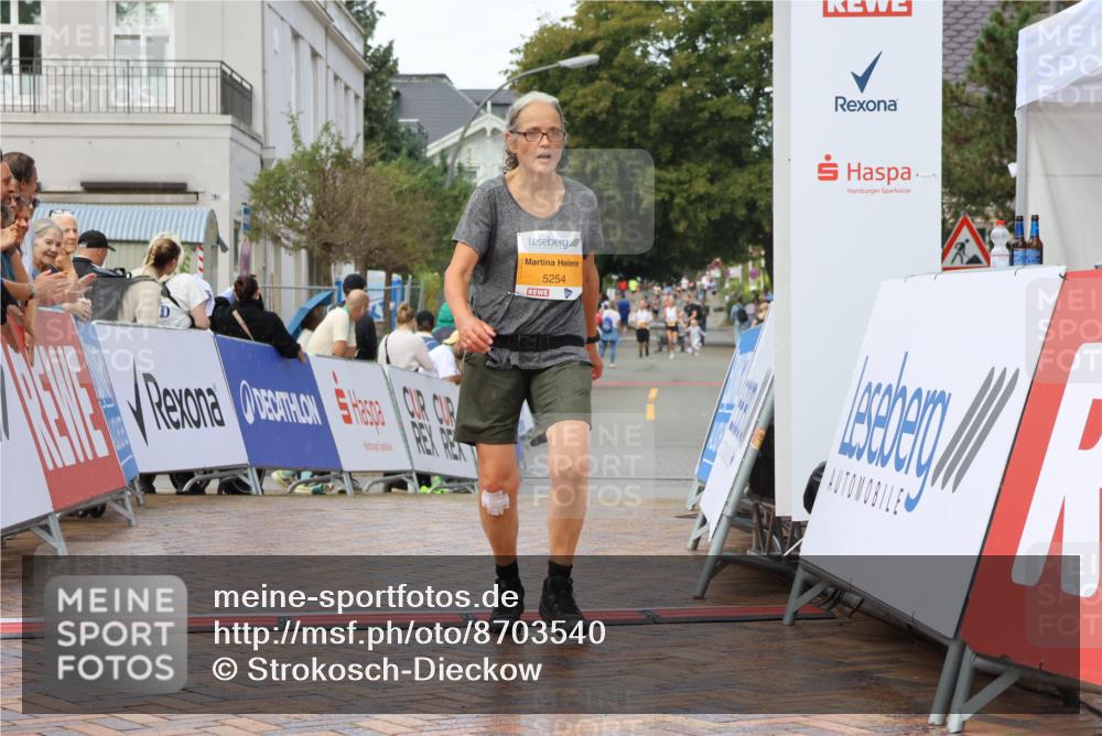 31.08.2025 - 21. Blankeneser Heldenlauf Strokosch-Dieckow http://msf.ph/oto/8703540 31.08.2025 13:03:58 Ziel 5254 meine-sportfotos.de