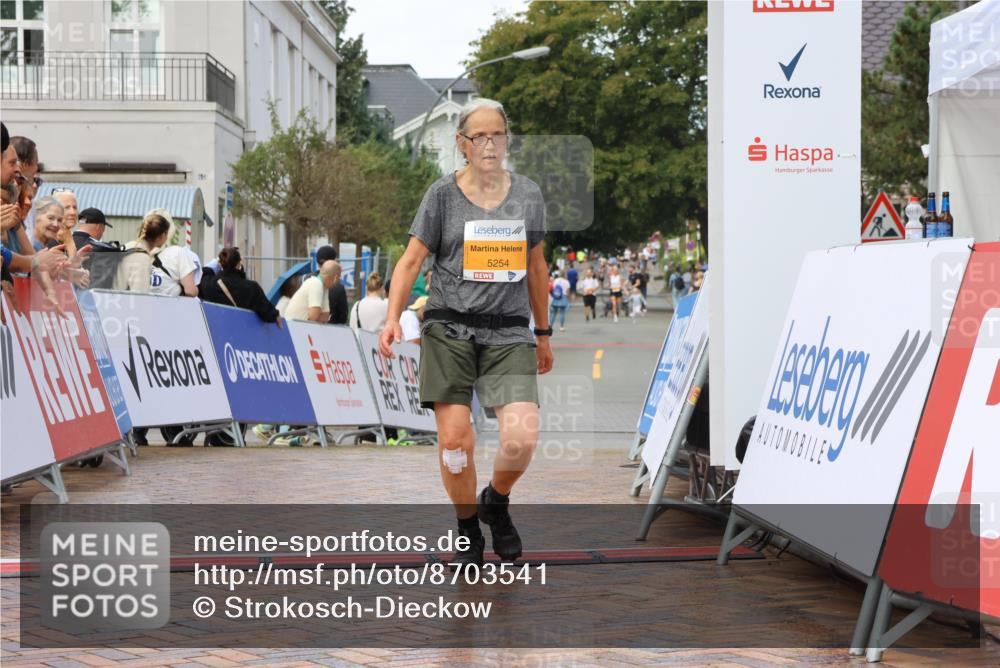 31.08.2025 - 21. Blankeneser Heldenlauf Strokosch-Dieckow http://msf.ph/oto/8703541 31.08.2025 13:03:58 Ziel 5254 meine-sportfotos.de