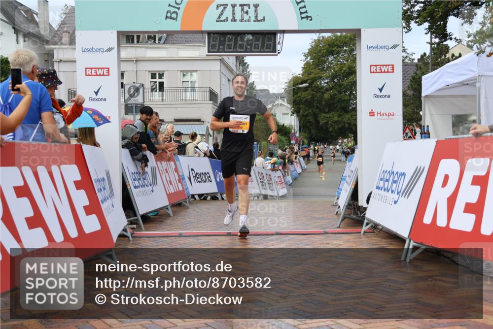 31.08.2025 - 21. Blankeneser Heldenlauf Strokosch-Dieckow http://msf.ph/oto/8703582 31.08.2025 13:03:25 Ziel 5019 meine-sportfotos.de