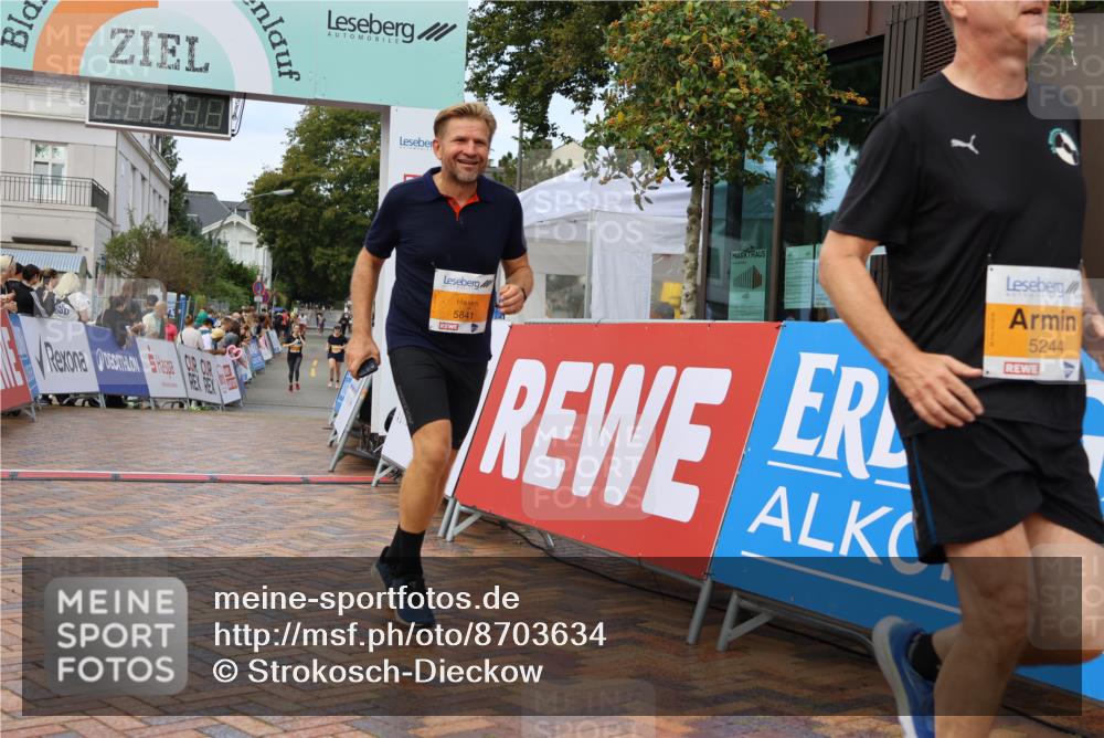 31.08.2025 - 21. Blankeneser Heldenlauf Strokosch-Dieckow http://msf.ph/oto/8703634 31.08.2025 13:02:39 Ziel 5244, 5841 meine-sportfotos.de