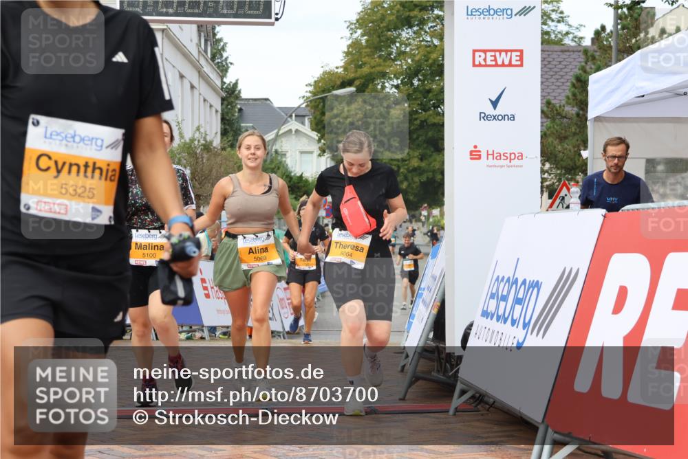 31.08.2025 - 21. Blankeneser Heldenlauf Strokosch-Dieckow http://msf.ph/oto/8703700 31.08.2025 13:01:57 Ziel 5325, 5757, 5612, 5064, 5100, 5069 meine-sportfotos.de
