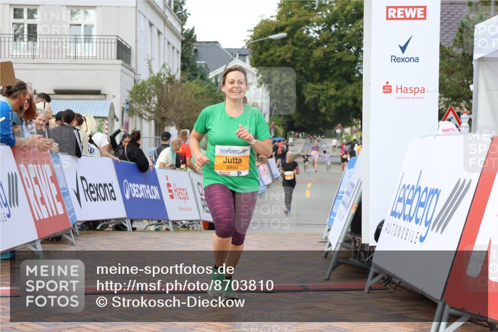 31.08.2025 - 21. Blankeneser Heldenlauf Strokosch-Dieckow http://msf.ph/oto/8703810 31.08.2025 13:00:43 Ziel 5550 meine-sportfotos.de