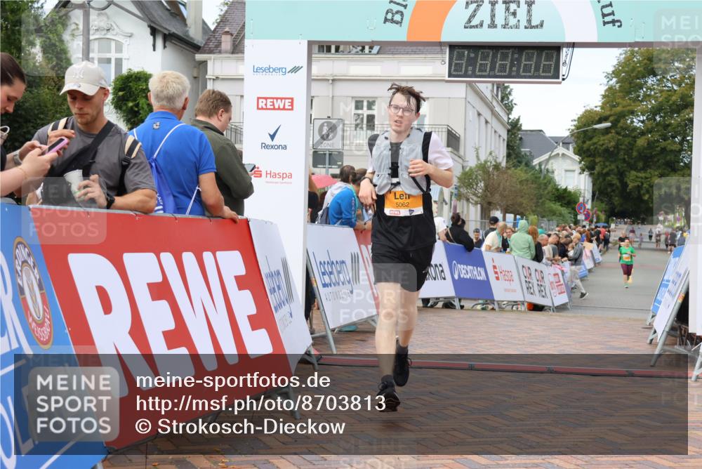31.08.2025 - 21. Blankeneser Heldenlauf Strokosch-Dieckow http://msf.ph/oto/8703813 31.08.2025 13:00:33 Ziel 5062 meine-sportfotos.de