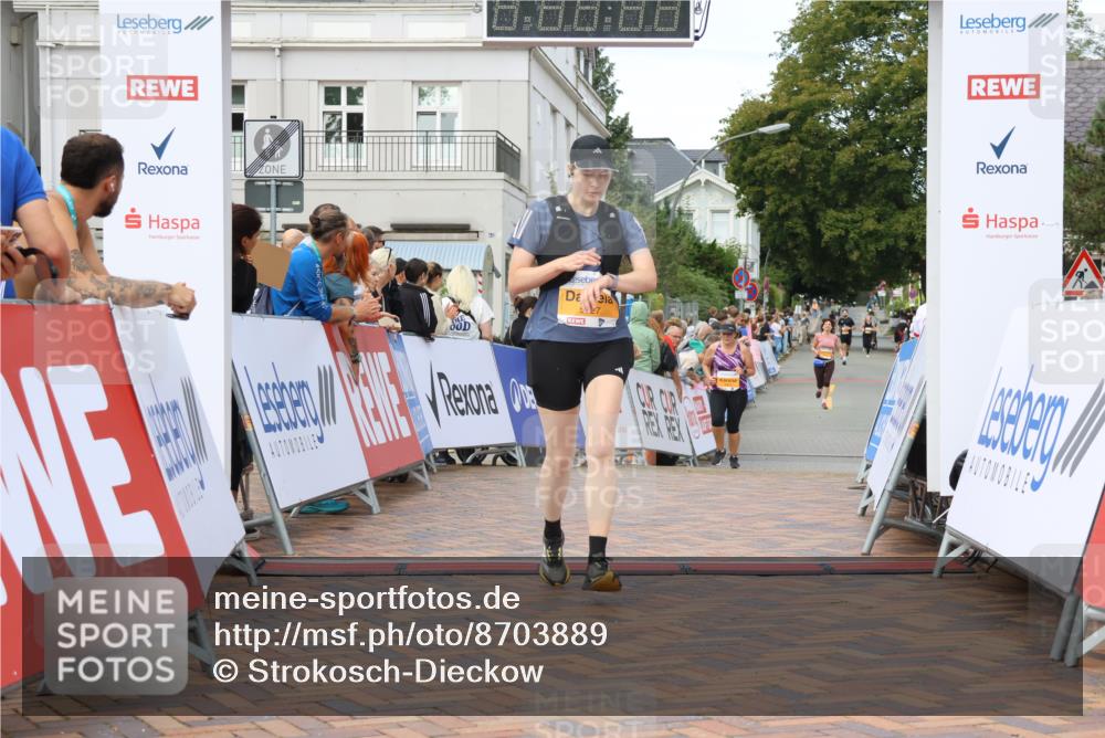31.08.2025 - 21. Blankeneser Heldenlauf Strokosch-Dieckow http://msf.ph/oto/8703889 31.08.2025 12:59:41 Ziel 5127 meine-sportfotos.de