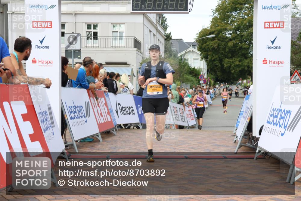 31.08.2025 - 21. Blankeneser Heldenlauf Strokosch-Dieckow http://msf.ph/oto/8703892 31.08.2025 12:59:41 Ziel 5127 meine-sportfotos.de