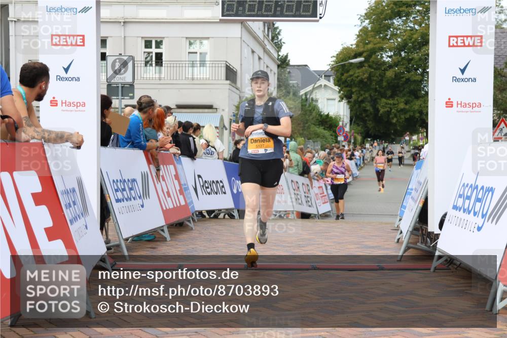 31.08.2025 - 21. Blankeneser Heldenlauf Strokosch-Dieckow http://msf.ph/oto/8703893 31.08.2025 12:59:41 Ziel 5127 meine-sportfotos.de