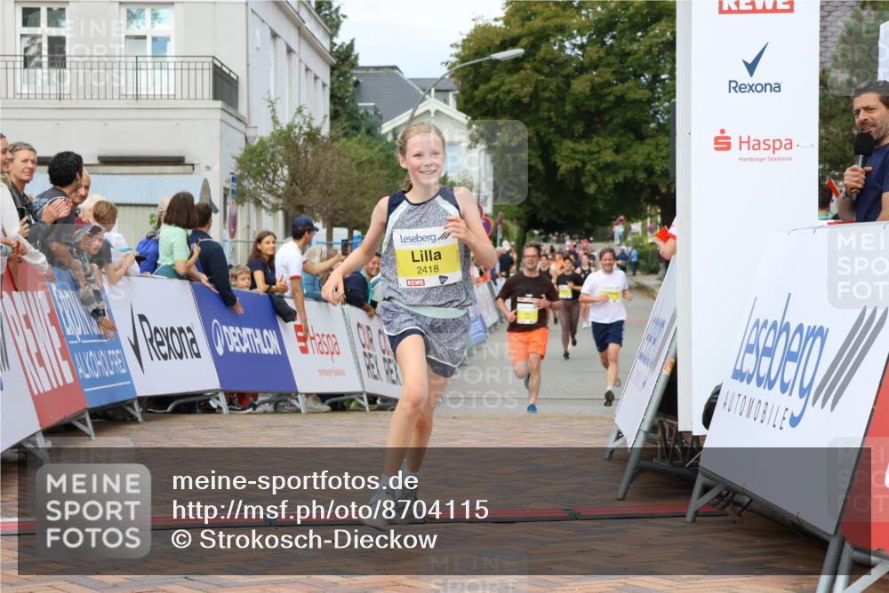 31.08.2025 - 21. Blankeneser Heldenlauf Strokosch-Dieckow http://msf.ph/oto/8704115 31.08.2025 10:32:13 Ziel 2418 meine-sportfotos.de