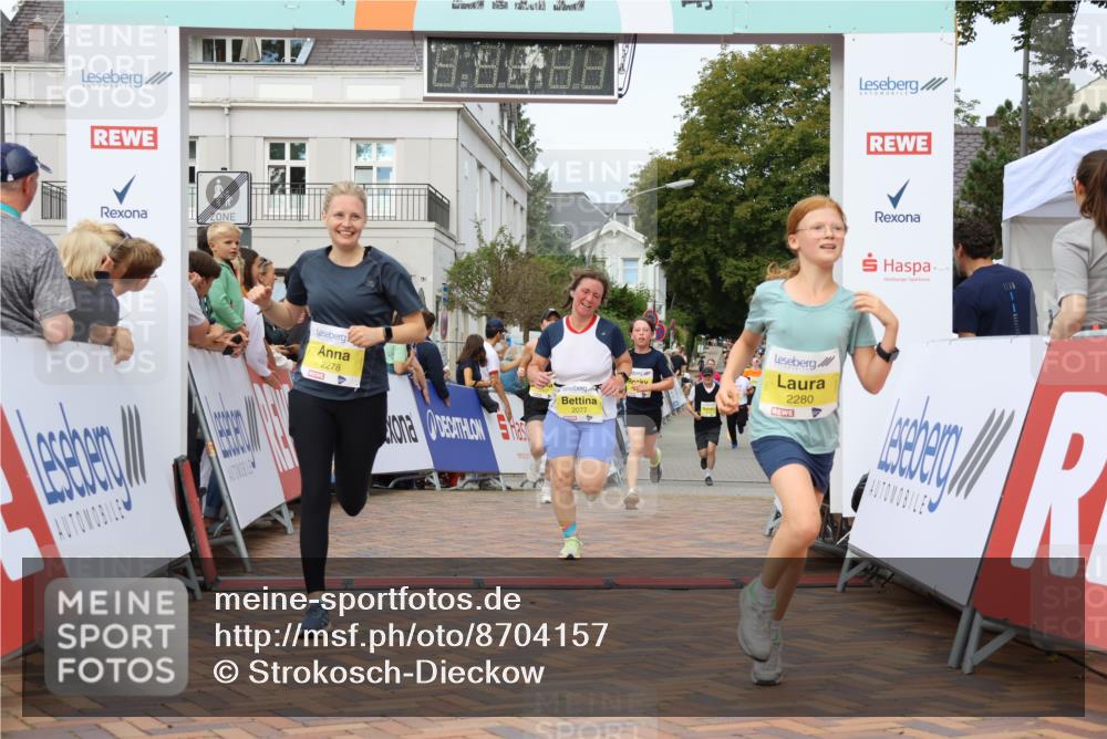 31.08.2025 - 21. Blankeneser Heldenlauf Strokosch-Dieckow http://msf.ph/oto/8704157 31.08.2025 10:31:49 Ziel 2077, 2407, 2280, 2462, 2340, 2278 meine-sportfotos.de