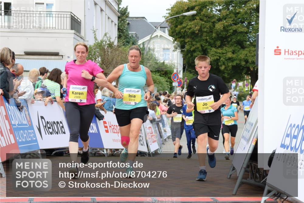 31.08.2025 - 21. Blankeneser Heldenlauf Strokosch-Dieckow http://msf.ph/oto/8704276 31.08.2025 10:30:51 Ziel 2179, 2594, 2376, 2279, 2168, 2600, 2206, 2309, 2310 meine-sportfotos.de