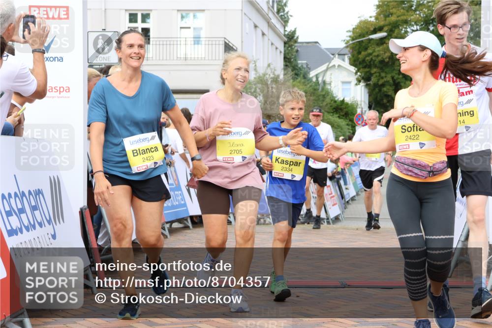 31.08.2025 - 21. Blankeneser Heldenlauf Strokosch-Dieckow http://msf.ph/oto/8704357 31.08.2025 10:29:50 Ziel 2683, 2322, 2248, 2250, 2423, 2422, 2705, 2455, 2545, 2544, 2514, 2603, 2602, 2532, 2334 meine-sportfotos.de