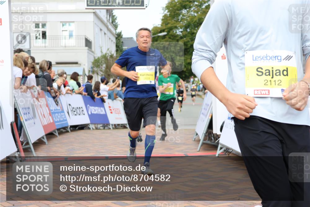 31.08.2025 - 21. Blankeneser Heldenlauf Strokosch-Dieckow http://msf.ph/oto/8704582 31.08.2025 10:28:02 Ziel 2112, 2068, 2067, 2741, 2343, 2659, 2261 meine-sportfotos.de